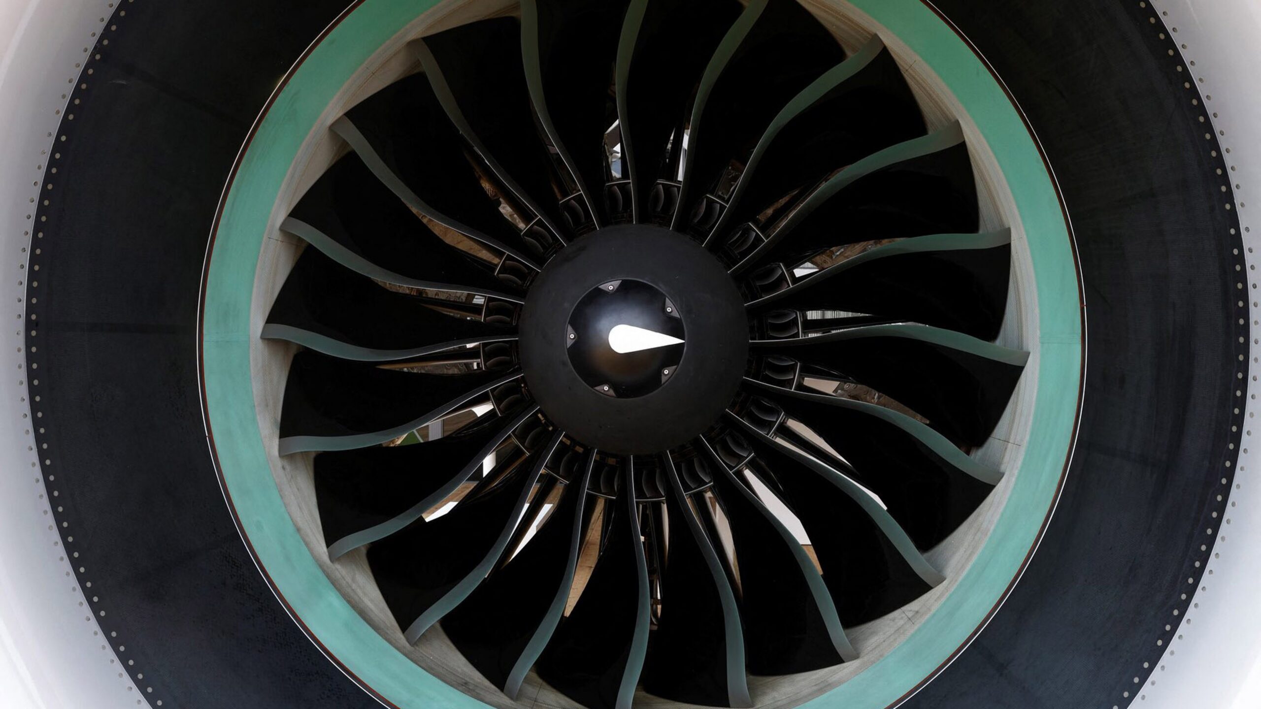 Pratt & Whitney GTF™ Component Repairs - StandardAero